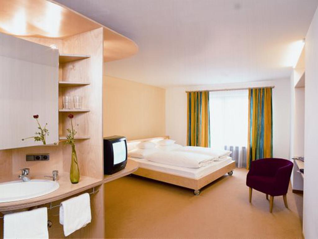 Unser Loisach Hotell Lermoos Rom bilde